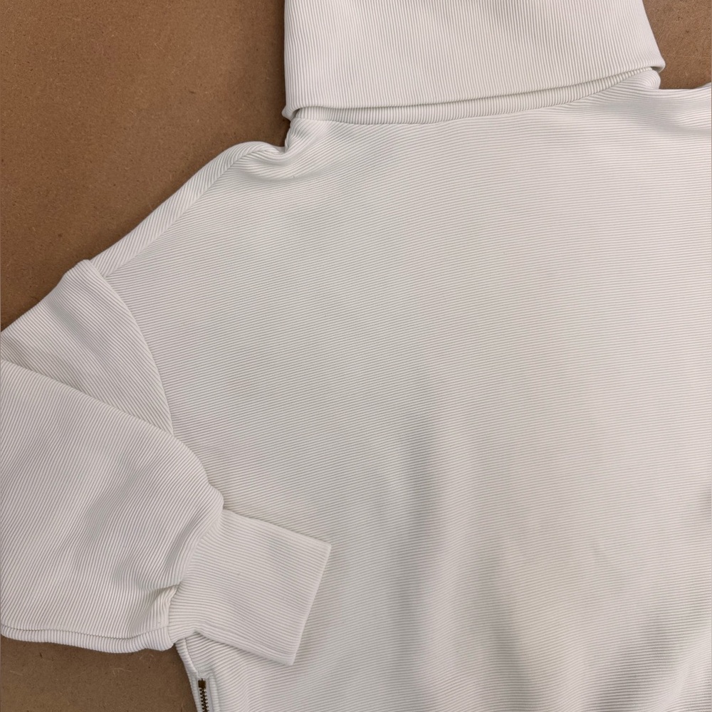 Varley Cream/Off-White Ribbed Cowl Neck Sweater